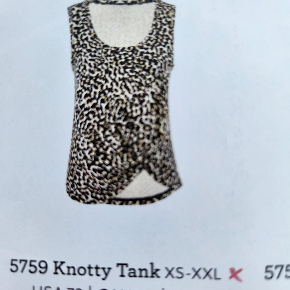 NEW Cabi Knotty Tank Size Medium
